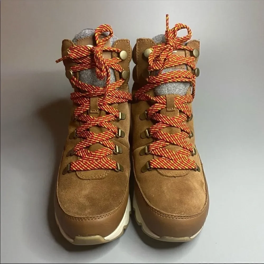 Sorel Kinetic Conquest Boots Velvet Tan 5.5 Waterproof Hiking